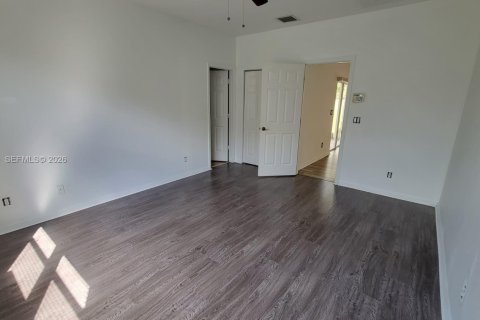 House in St. Lucie, Florida 4 bedrooms, 173.17 sq.m. № 2028662 - photo 14