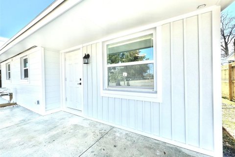 Apartment in Seminole, Florida 2 bedrooms, 65.03 sq.m. № 2364359