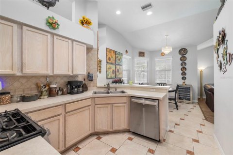 Casa en venta en Lutz, Florida, 3 dormitorios, 161.09 m2 № 1783244 - foto 9