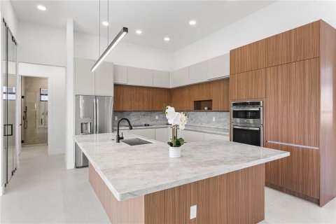 Villa ou maison à vendre à Cape Coral, Floride: 3 chambres, 224.82 m2 № 2157413 - photo 15