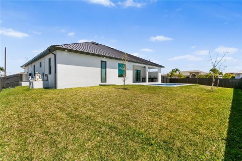 Villa ou maison à vendre à Cape Coral, Floride: 3 chambres, 224.82 m2 № 2157413 - photo 26