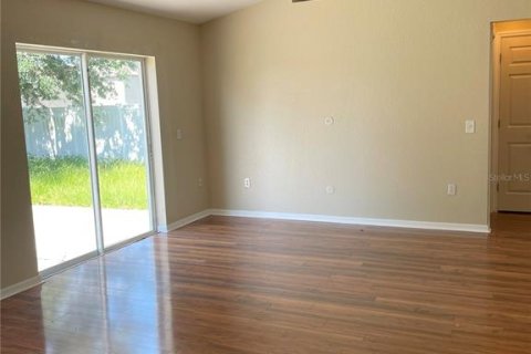 House in Wimauma, Florida 3 bedrooms, 120.03 sq.m. № 1826305 - photo 2