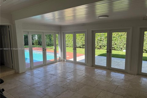 Villa ou maison à louer à Coral Gables, Floride: 4 chambres, 177.07 m2 № 1895386 - photo 24