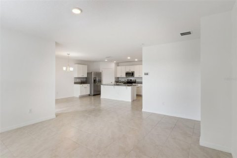 Casa en venta en Kissimmee, Florida, 4 dormitorios, 169.83 m2 № 2230512 - foto 14