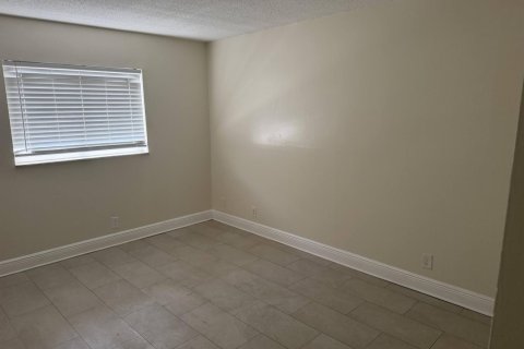 Appartement à louer à Fort Lauderdale, Floride: 2 chambres, 60.39 m2 № 2289167 - photo 5