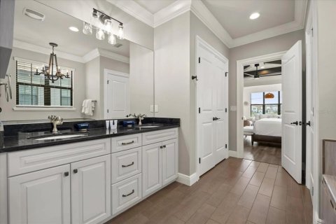 Casa en venta en Four Corners, Florida, 8 dormitorios, 552.3 m2 № 2227324 - foto 17