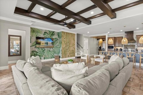 Casa en venta en Four Corners, Florida, 8 dormitorios, 552.3 m2 № 2227324 - foto 4