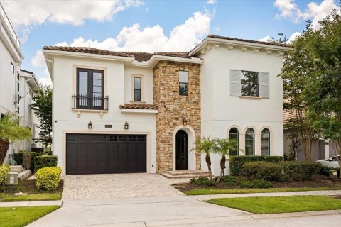 Villa ou maison à Four Corners, Floride 8 chambres, 552.3 m2 № 2227324