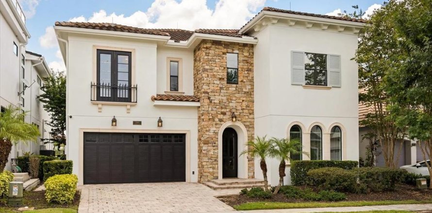 Casa en Four Corners, Florida 8 dormitorios, 552.3 m2 № 2227324