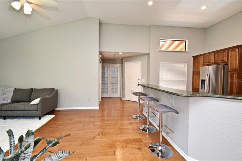 Condo in Orlando, Florida, 3 bedrooms  № 1770027 - photo 10