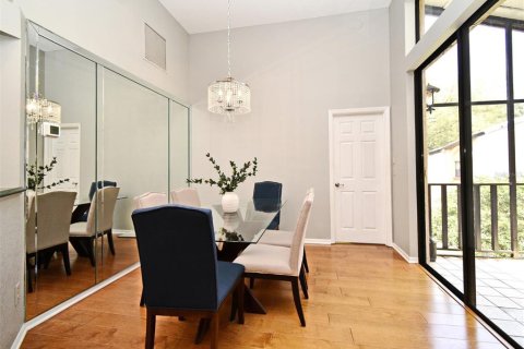 Condo in Orlando, Florida, 3 bedrooms  № 1770027 - photo 12