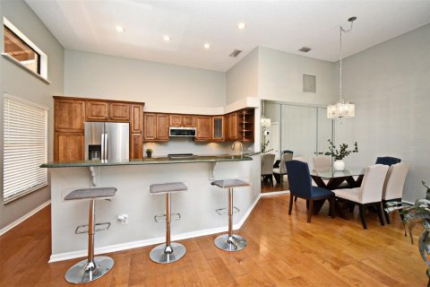 Condo in Orlando, Florida, 3 bedrooms  № 1770027 - photo 6
