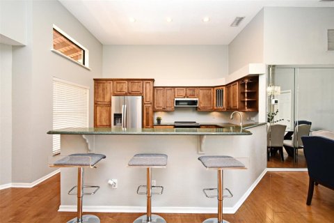 Condo in Orlando, Florida, 3 bedrooms  № 1770027 - photo 5