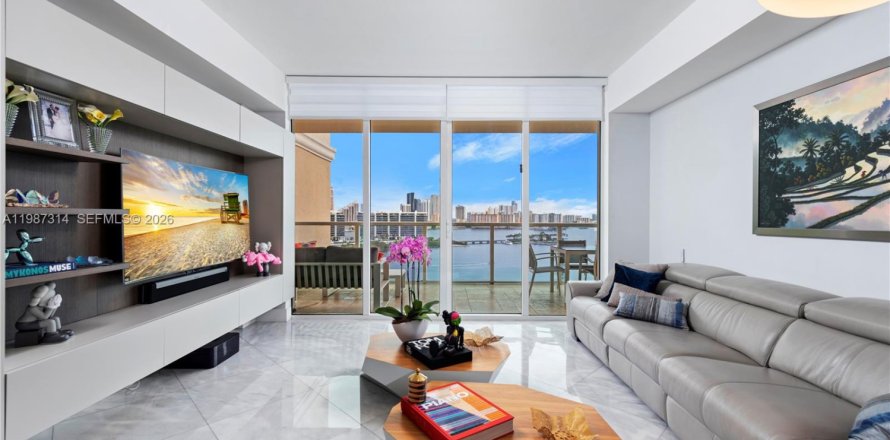 Кондоминиум с 3 спальнями в Авентура, Флорида № 2048725