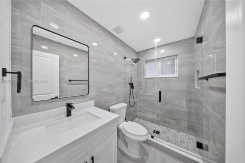 Casa en venta en Plantation, Florida, 4 dormitorios, 170.29 m2 № 2412404 - foto 5