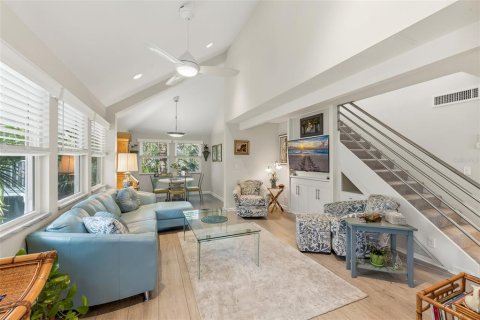 Copropriété à vendre à Boca Grande, Floride: 3 chambres, 152.36 m2 № 2420441 - photo 2