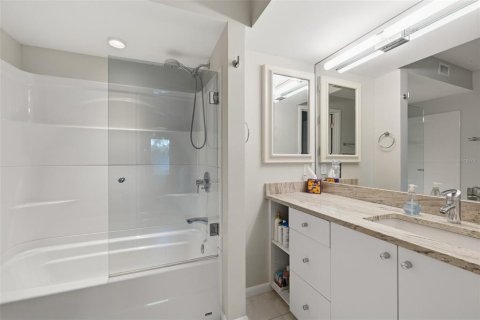 Copropriété à vendre à Boca Grande, Floride: 3 chambres, 152.36 m2 № 2420441 - photo 10