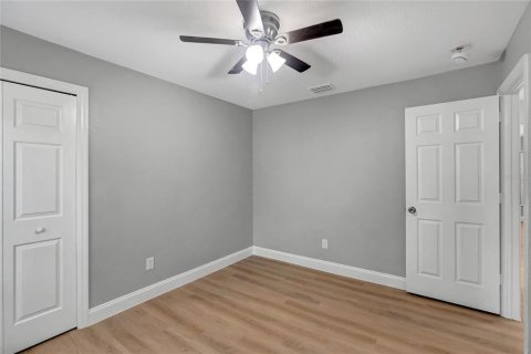 Villa ou maison à vendre à Tampa, Floride: 3 chambres, 158.58 m2 № 2415041 - photo 22