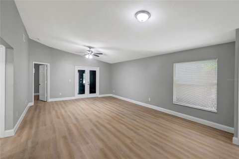 Villa ou maison à vendre à Tampa, Floride: 3 chambres, 158.58 m2 № 2415041 - photo 5