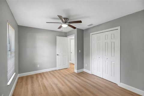 Villa ou maison à vendre à Tampa, Floride: 3 chambres, 158.58 m2 № 2415041 - photo 26