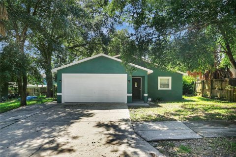 Villa ou maison à vendre à Tampa, Floride: 3 chambres, 158.58 m2 № 2415041 - photo 2