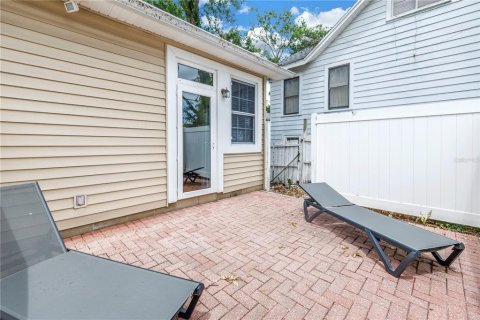 House in Saint Petersburg, Florida 5 bedrooms, 347.45 sq.m. № 1690925 - photo 26