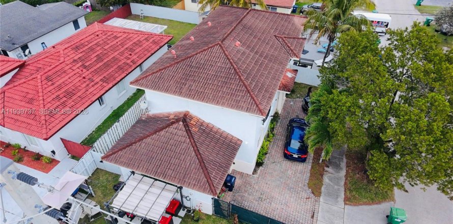 Casa en Palmetto Bay, Florida 4 dormitorios, 205.31 m2 № 1997946