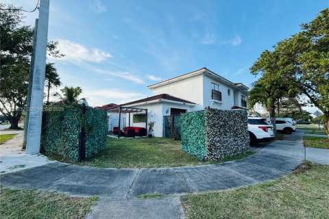 Casa en alquiler en Palmetto Bay, Florida, 4 dormitorios, 205.31 m2 № 1997946 - foto 29