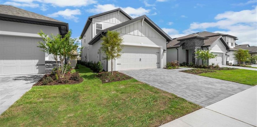 Casa en Kissimmee, Florida 4 dormitorios, 200.48 m2 № 1908223