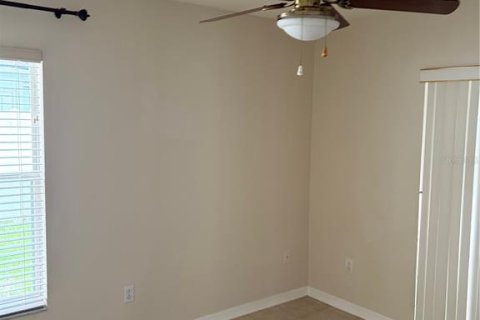 Villa ou maison à louer à Lutz, Floride: 3 chambres, 116.5 m2 № 2302387 - photo 5