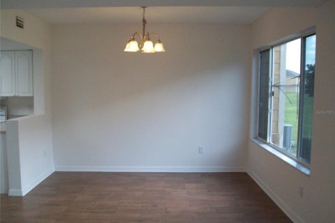 Adosado en alquiler en Davenport, Florida, 3 dormitorios, 168.25 m2 № 1904098 - foto 8