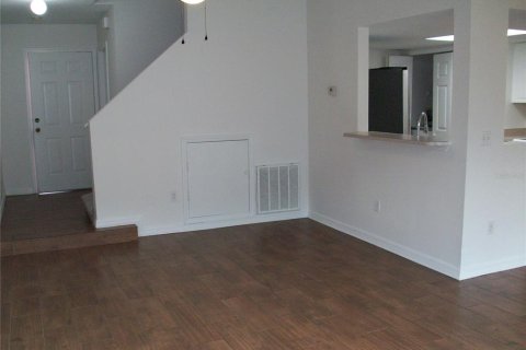 Adosado en alquiler en Davenport, Florida, 3 dormitorios, 168.25 m2 № 1904098 - foto 13