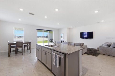 Villa ou maison à vendre à Plant City, Floride: 4 chambres, 189.06 m2 № 2238494 - photo 8