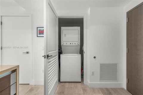 Купить кондоминиум в Майами, Флорида 1 спальня, 77.11м2, № 2034947 - фото 19