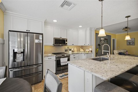 Villa ou maison à vendre à Summerfield, Floride: 2 chambres, 169.27 m2 № 2400933 - photo 14