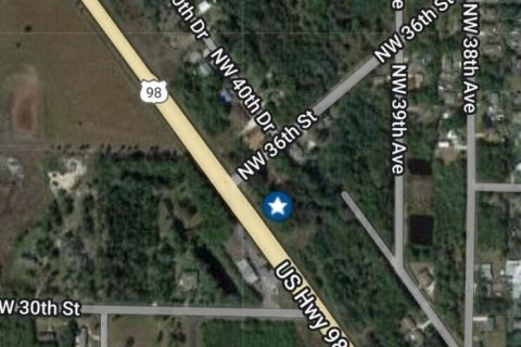 Commercial property in Okeechobee, Florida № 2177017 - photo 2