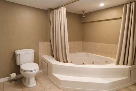Villa ou maison à vendre à Osteen, Floride: 4 chambres, 246.56 m2 № 2312281 - photo 14