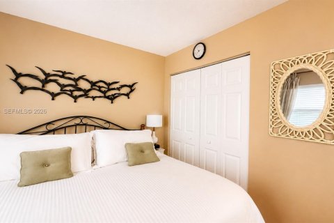 Condominio en venta en Pembroke Pines, Florida, 2 dormitorios, 110.74 m2 № 2186751 - foto 17
