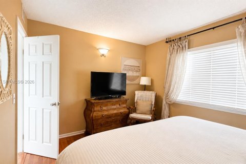 Condominio en venta en Pembroke Pines, Florida, 2 dormitorios, 110.74 m2 № 2186751 - foto 16