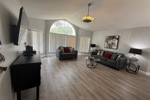 Condo in Kissimmee, Florida, 3 bedrooms  № 1854503 - photo 4