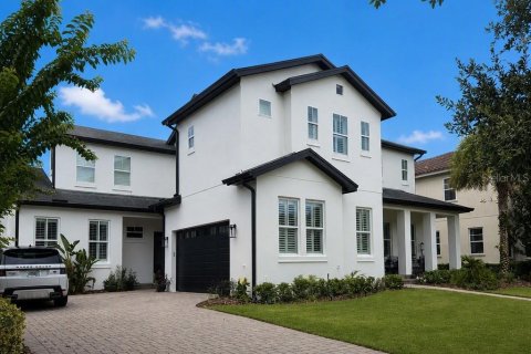 House in Orlando, Florida 6 bedrooms, 435.43 sq.m. № 2391403 - photo 2
