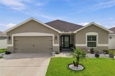 Casa en Zephyrhills, Florida 3 dormitorios, 186.18 m2 № 2386651