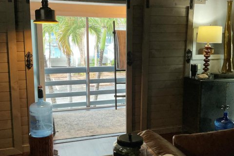 Condominio en venta en Jensen Beach, Florida, 1 dormitorio, 50.17 m2 № 2185092 - foto 19