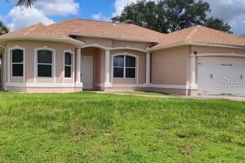 House in North Port, Florida 3 bedrooms, 185.8 sq.m. № 2352260