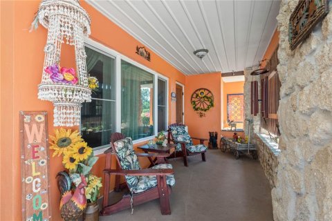 Villa ou maison à vendre à Port Charlotte, Floride: 3 chambres, 180.04 m2 № 1734808 - photo 28