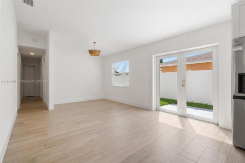 Casa en venta en Delray Beach, Florida, 3 dormitorios, 133.41 m2 № 1952153 - foto 21