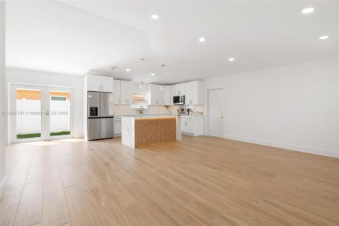 Casa en venta en Delray Beach, Florida, 3 dormitorios, 133.41 m2 № 1952153 - foto 8