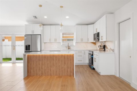 Casa en venta en Delray Beach, Florida, 3 dormitorios, 133.41 m2 № 1952153 - foto 6