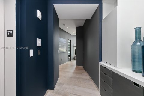 Снять в аренду кондоминиум в Майами, Флорида 2 спальни, 101.45м2, № 2145840 - фото 23