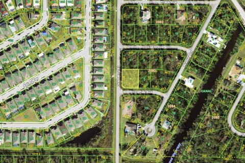 Terreno en venta en Port Charlotte, Florida № 2159788 - foto 3